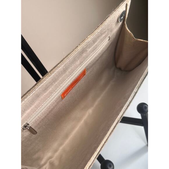 NWT Piper Collection Emma Grey Laser Cut Cowhide Clutch Purse Bag - Picture 5 of 8